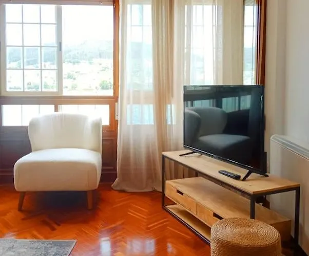 Leones Appartement *